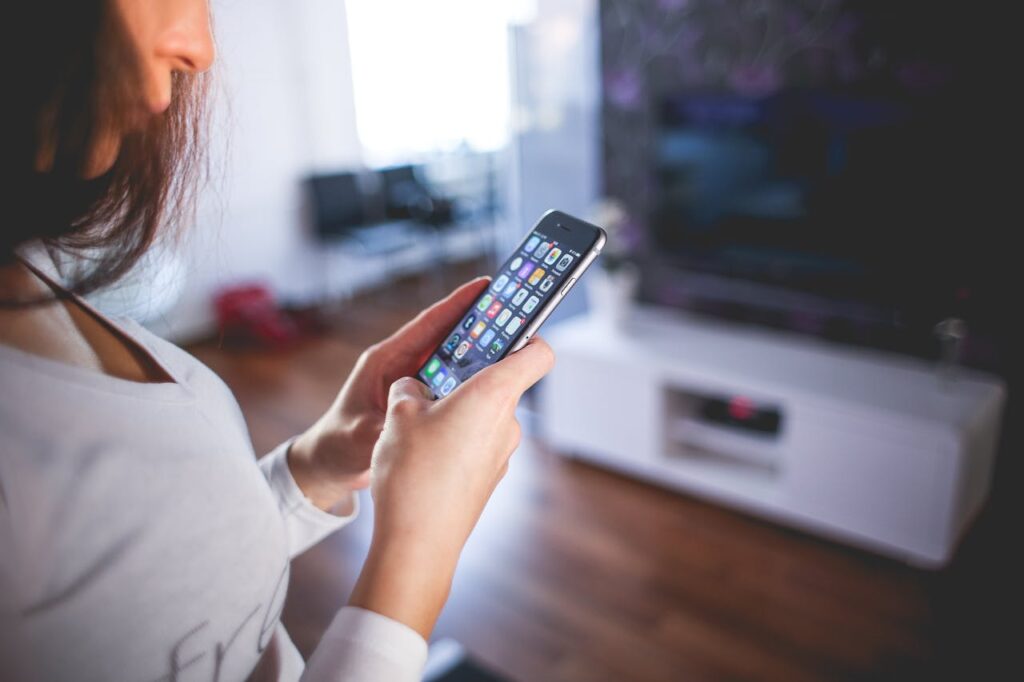 How Playing Games On Your iPhone Can Increase Your Hand-Eye Coordination